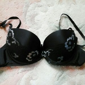 NWOT Sofra padded push up bra 38B